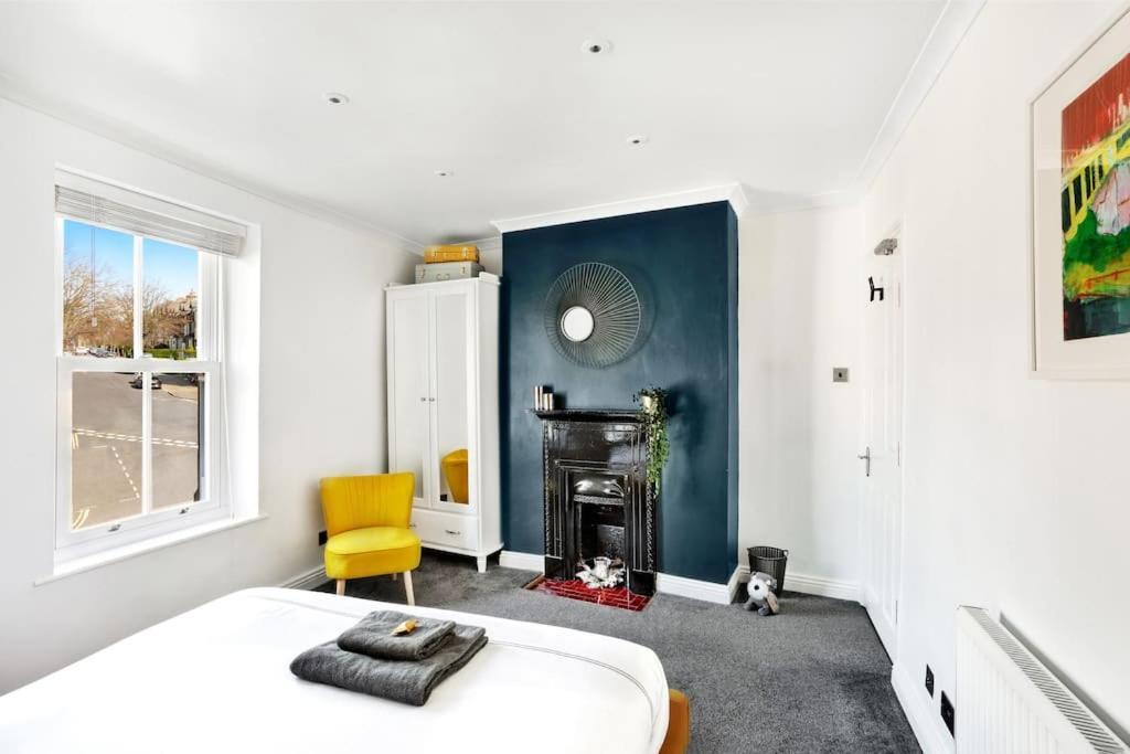 Stunning 4Bed Townhouse By Hic & Trendy Kings Quarter! Villa Harrogate Exteriör bild